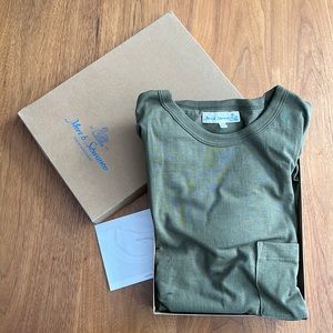 Merz b. Schwanen Army Green T-shirt. Size 6